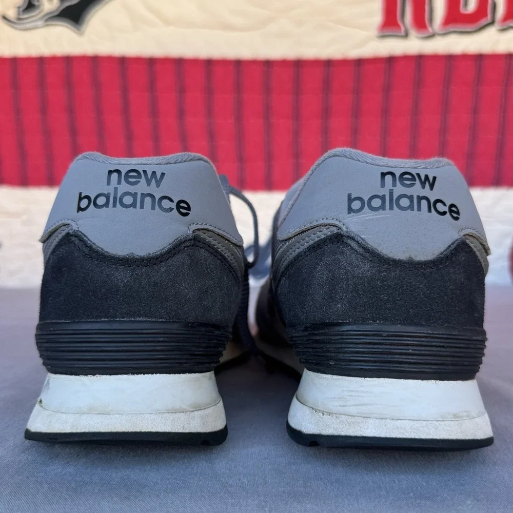 Size 10.5 - New Balance 574‎ Men Shoes Grey Color ML574JHV Running Casual